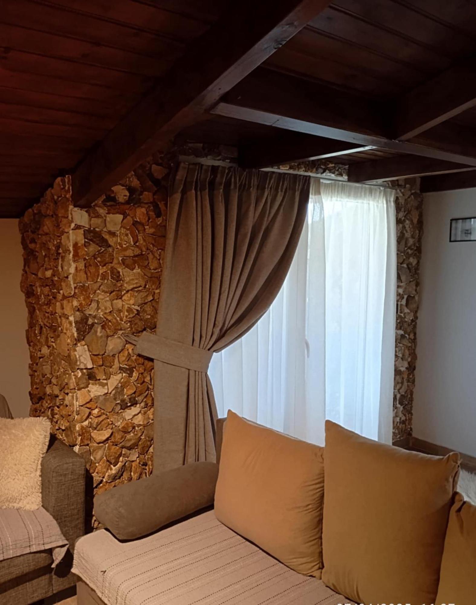 דירות יואנינה The View Attic מראה חיצוני תמונה